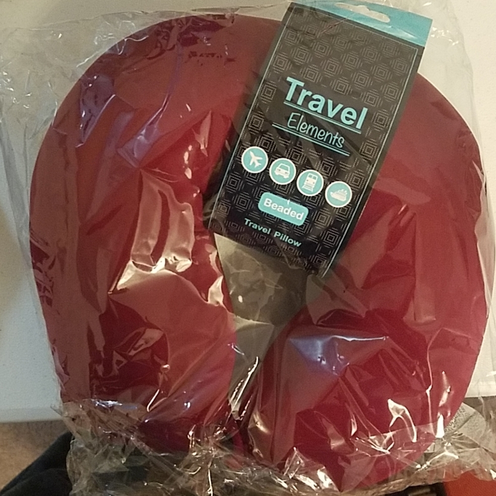 New Travel Neck Pillow Still in Package